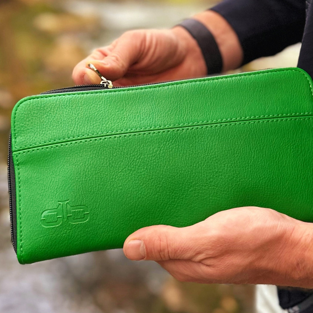 GLOVE HOLDER