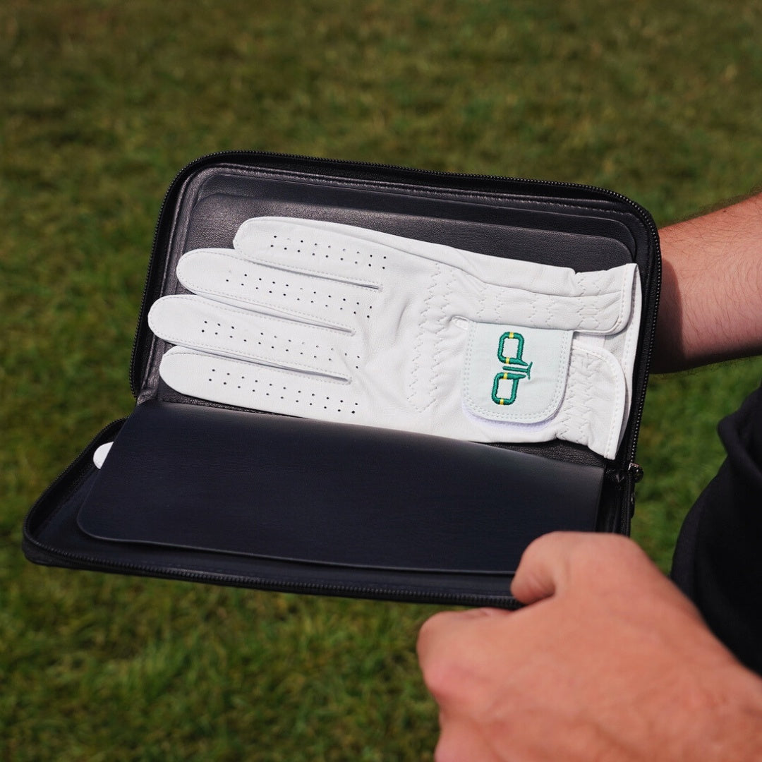 GLOVE HOLDER